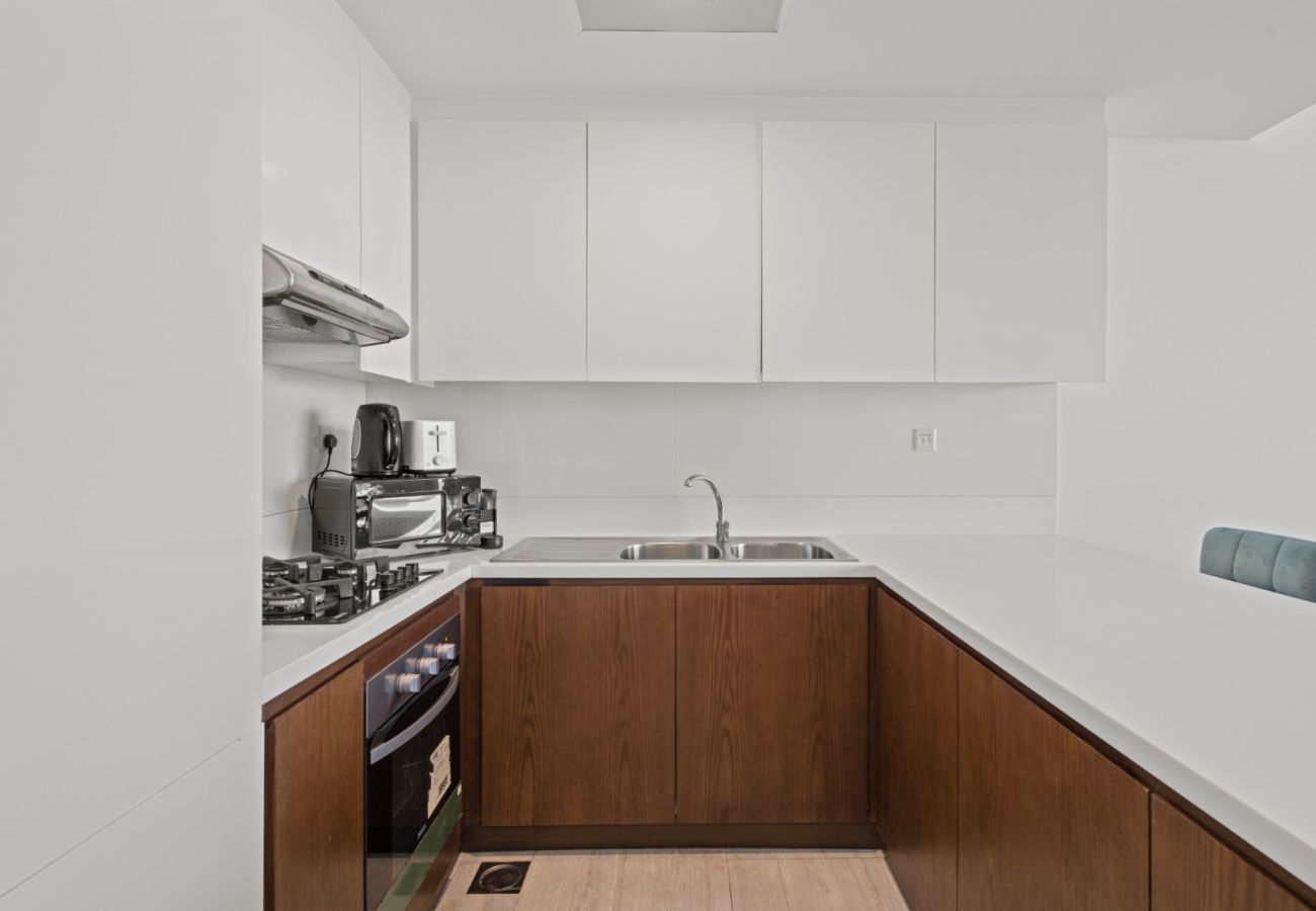 Apartment in Dubai - Spacious and Cozy 1BDR in Hameni