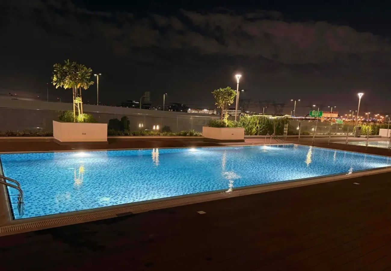 Studio in Dubai - Homely Bliss Studio in Azizi Riviera
