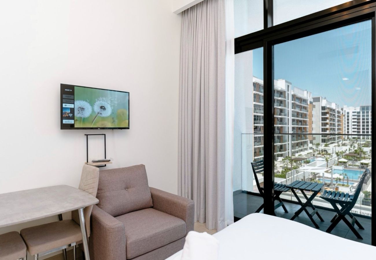 Studio in Dubai - Stayscape Luxe Studio in Azizi Riviera