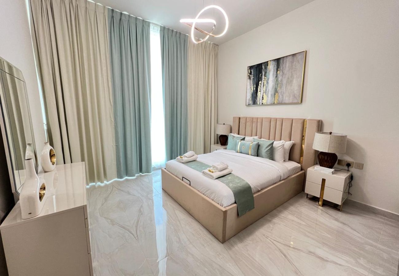 Apartment in Dubai - A Sophisticated 2BR Stay w Study in Gemz-9