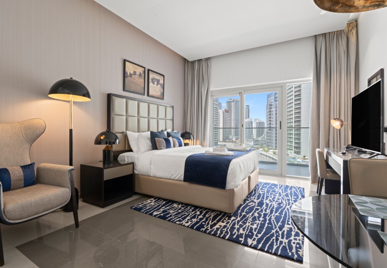 Studio in Dubai - Sunlit Studio Haven | Luxury Living in Majestine