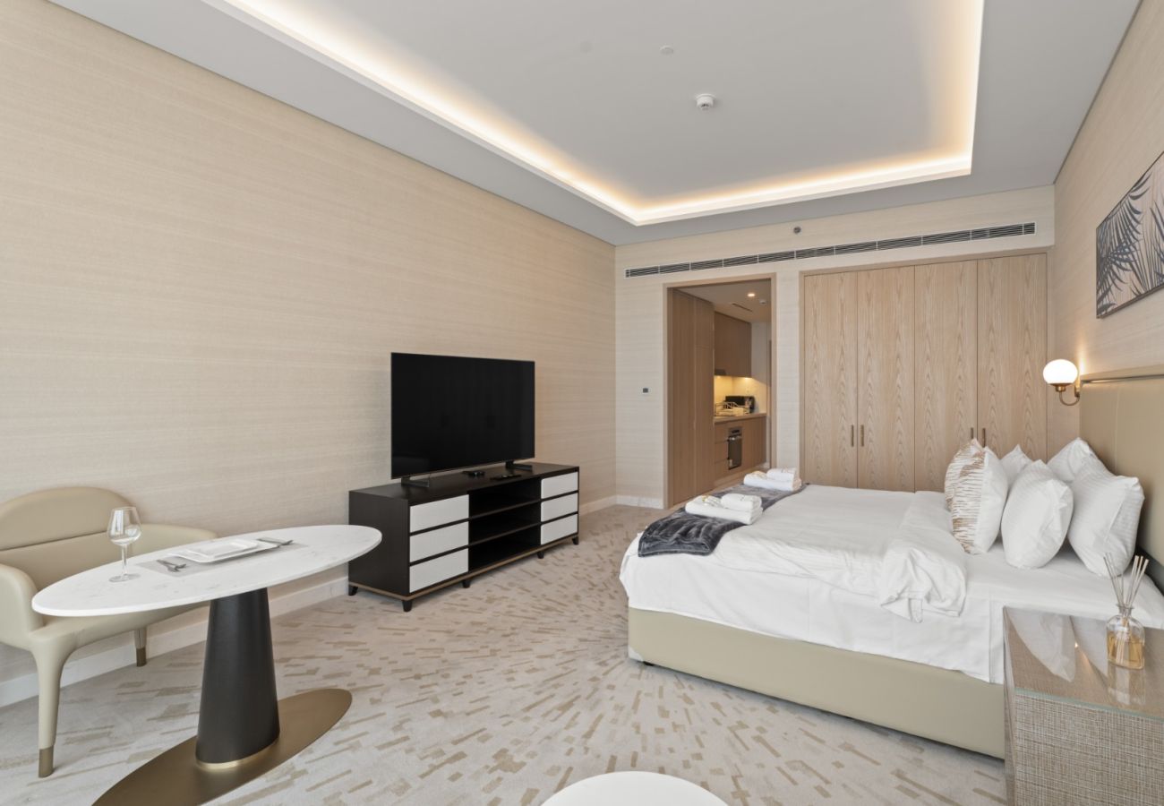Studio in Dubai - Sunset Bliss | Elegant Palm Island Studio