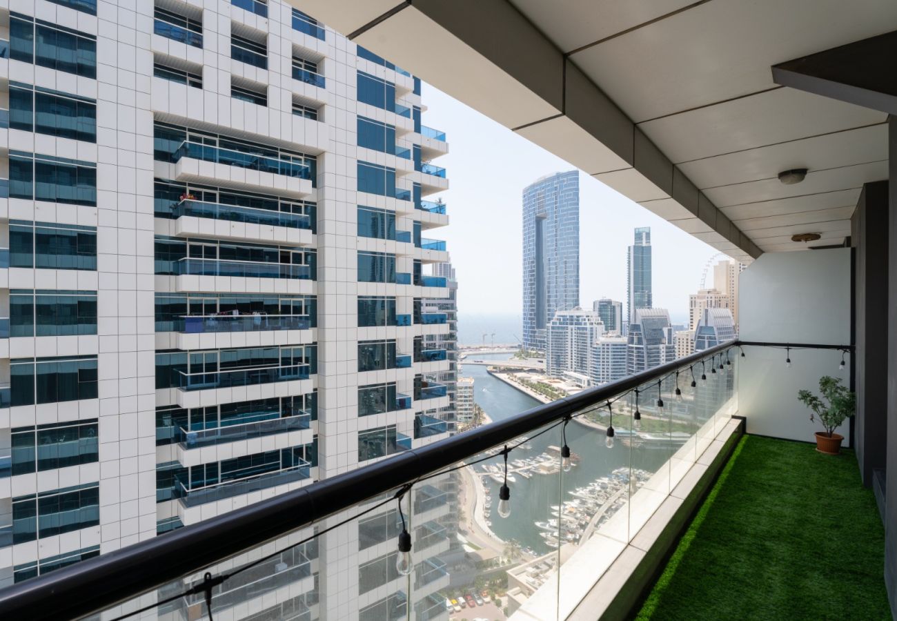 Apartment in Dubai - The Elite 1BR Escape in Escan