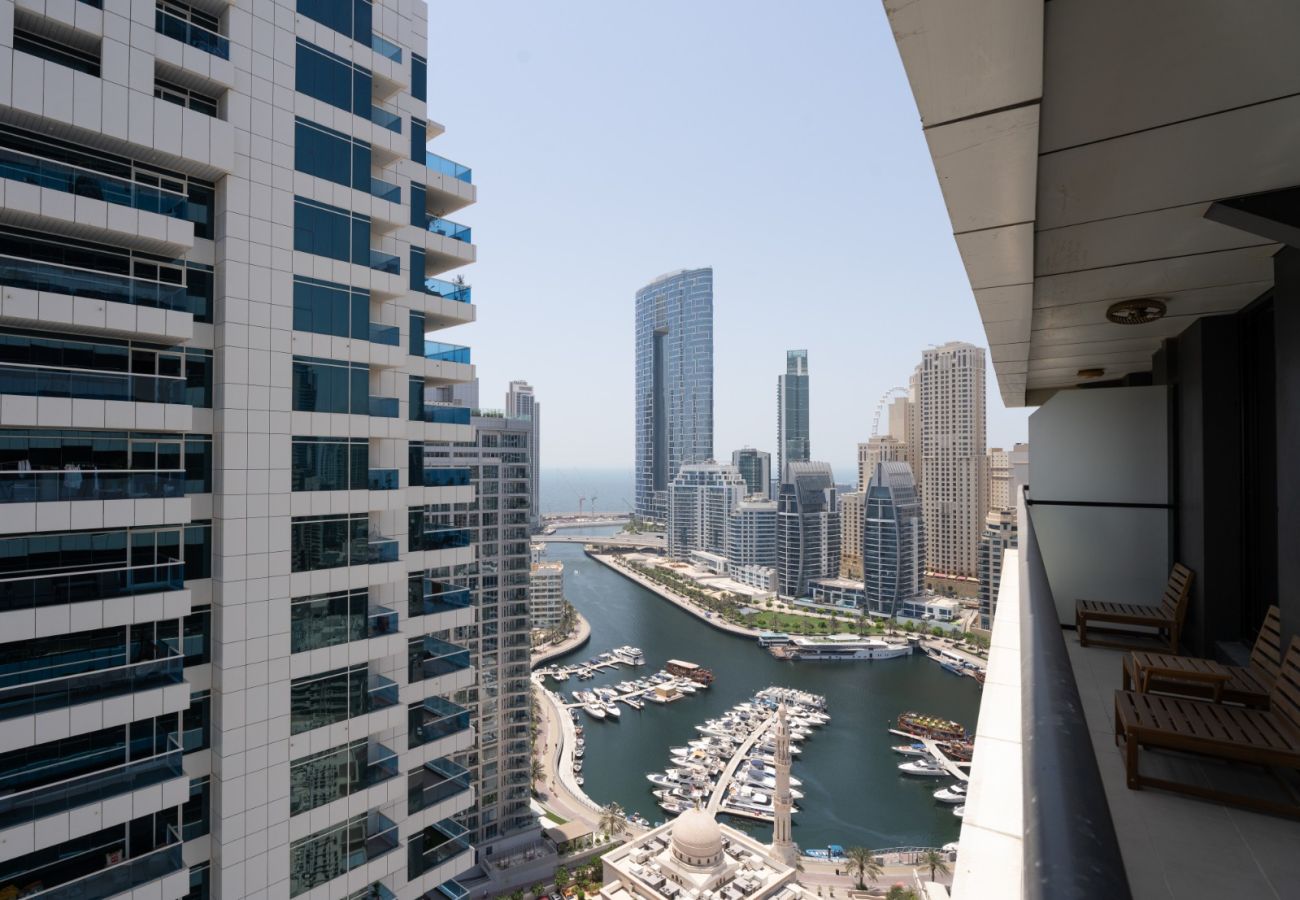 Apartment in Dubai - The Elite 1BR Escape in Escan