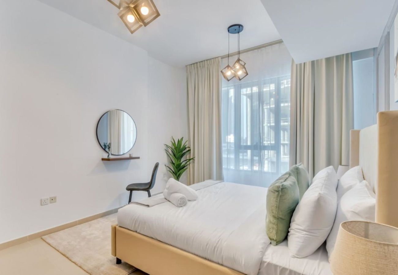 Apartment in Dubai - The Radiance 1BR Suite w Sofa Cum Bed in Ontario