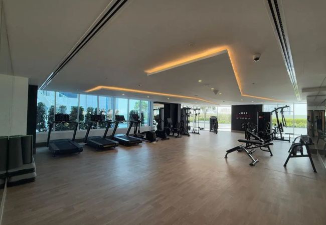 Studio in Dubai - Opalz Reverie | Luxe Studio Escape-08 Studio in Dubai - Opalz Reverie | Luxe Studio Escape-08