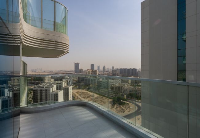 Studio in Dubai - Opalz Reverie | Luxe Studio Escape-08 Studio in Dubai - Opalz Reverie | Luxe Studio Escape-08