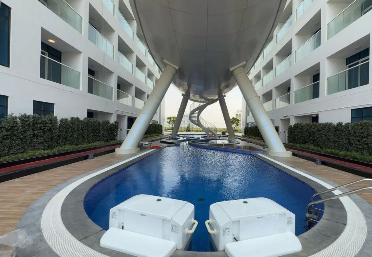 Studio in Dubai - Opalz Reverie | Luxe Studio Escape