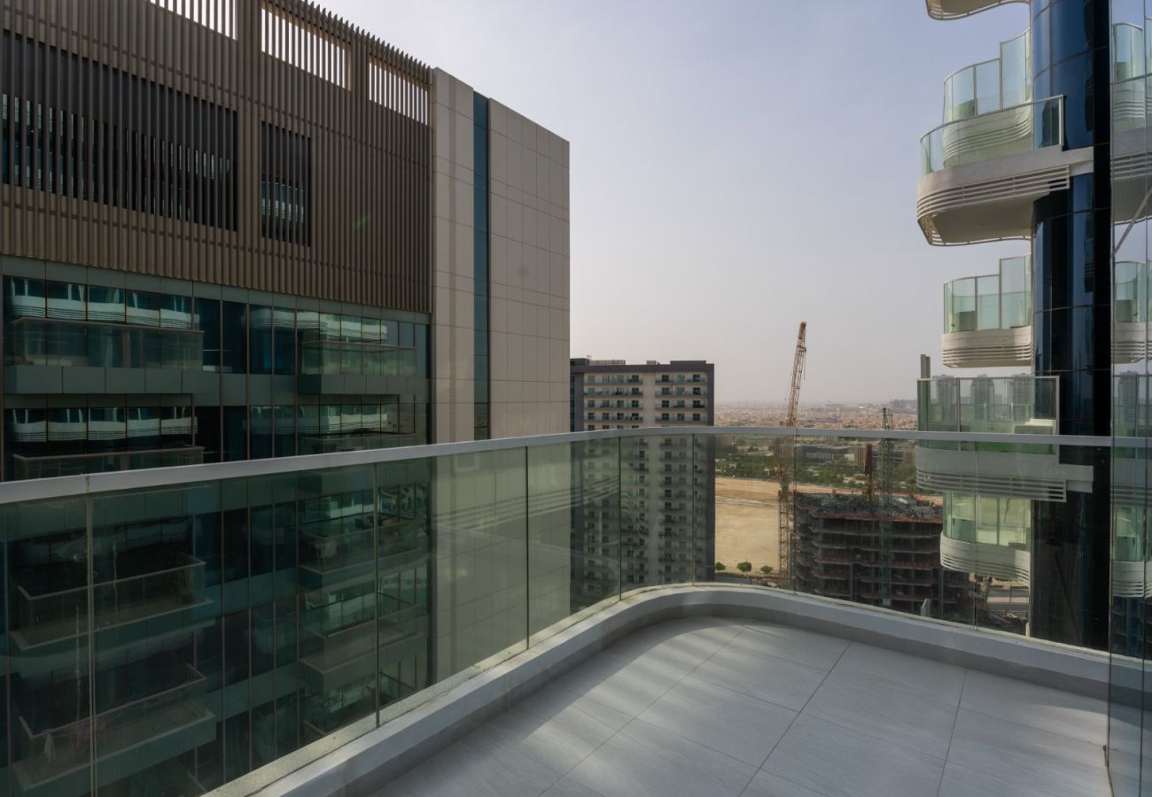 Studio in Dubai - Opalz Reverie | Luxe Studio Escape