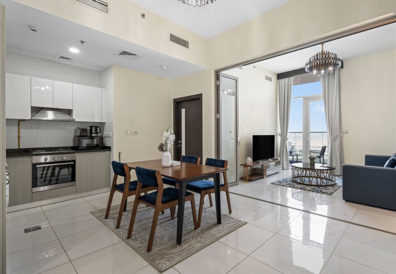 Apartment in Dubai - Bliss & Beyond | Classy 1BR w Extra Bed in Miraclz