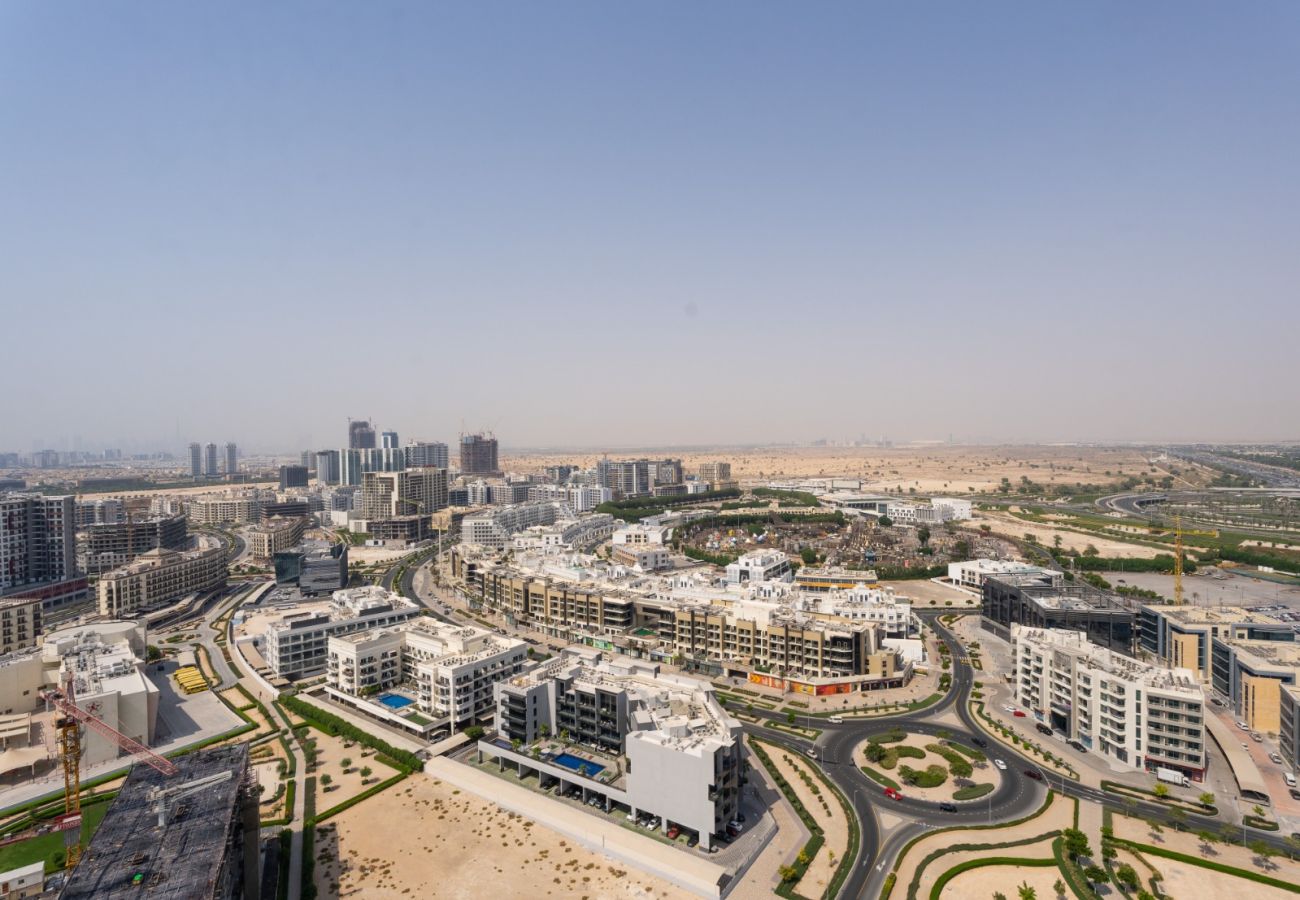 Apartment in Dubai - Bliss & Beyond | Classy 1BR w Extra Bed in Miraclz