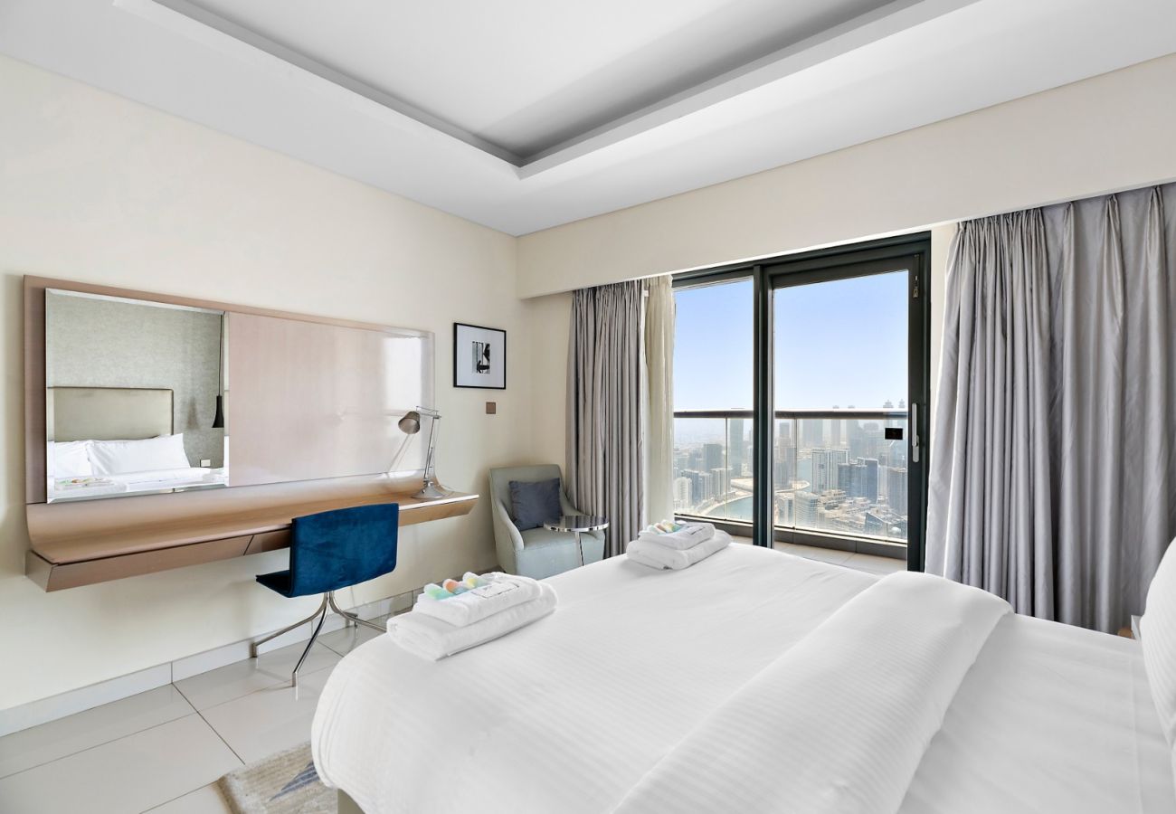 Apartment in Dubai - The Signature Suite 1BDR in Paramount Tower A