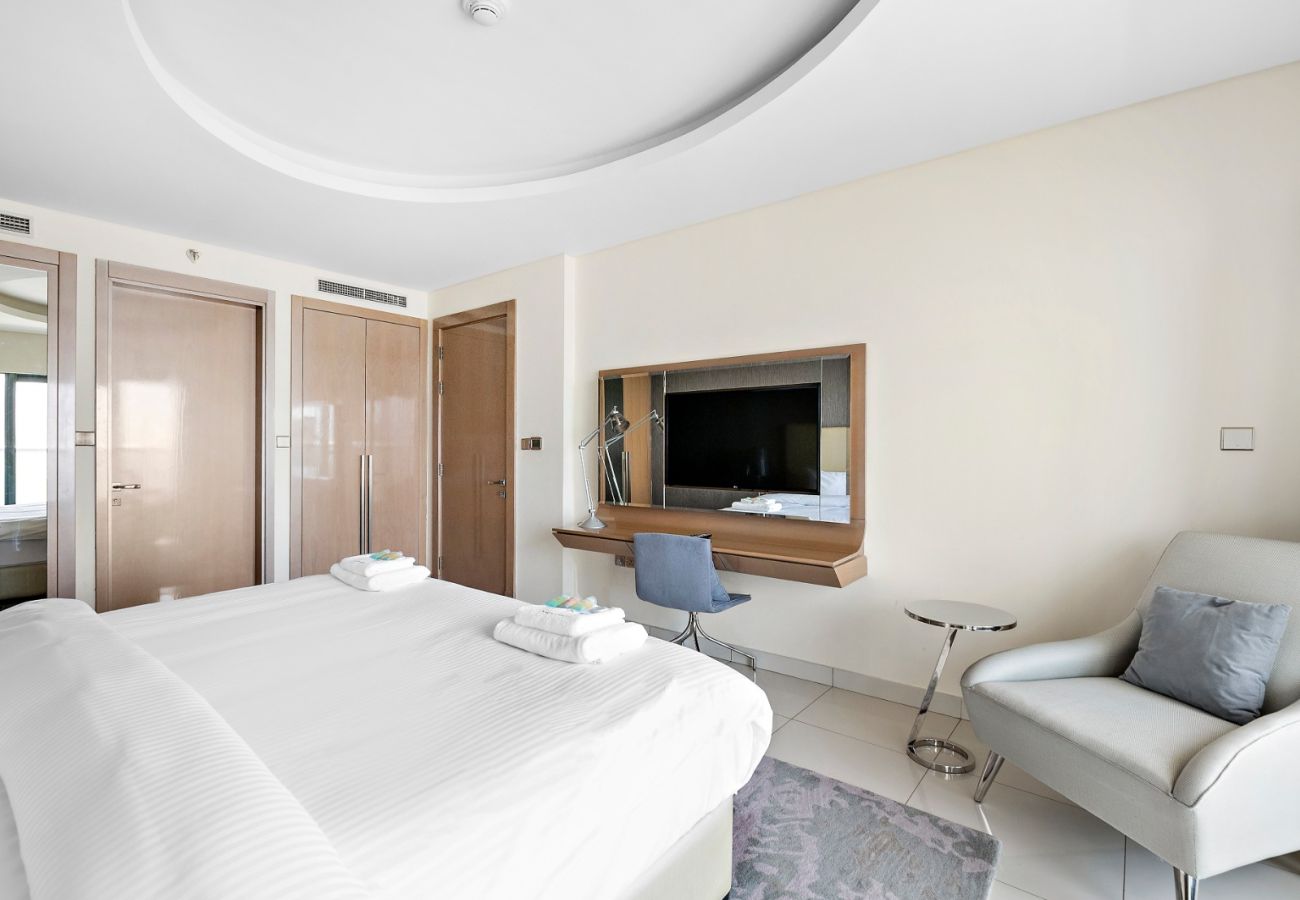 Apartment in Dubai - The Signature Suite 1BDR in Paramount Tower A