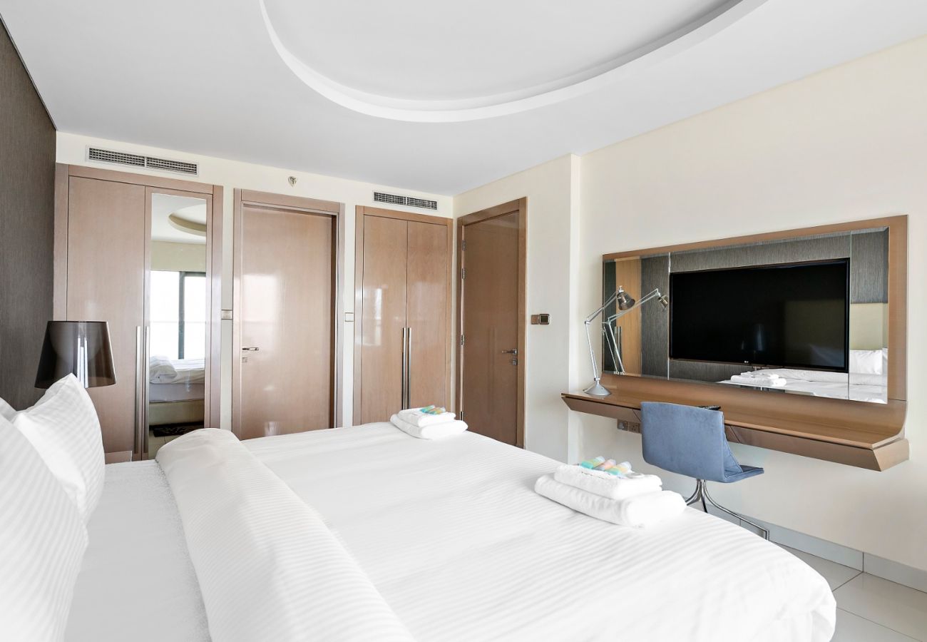 Apartment in Dubai - The Signature Suite 1BDR in Paramount Tower A