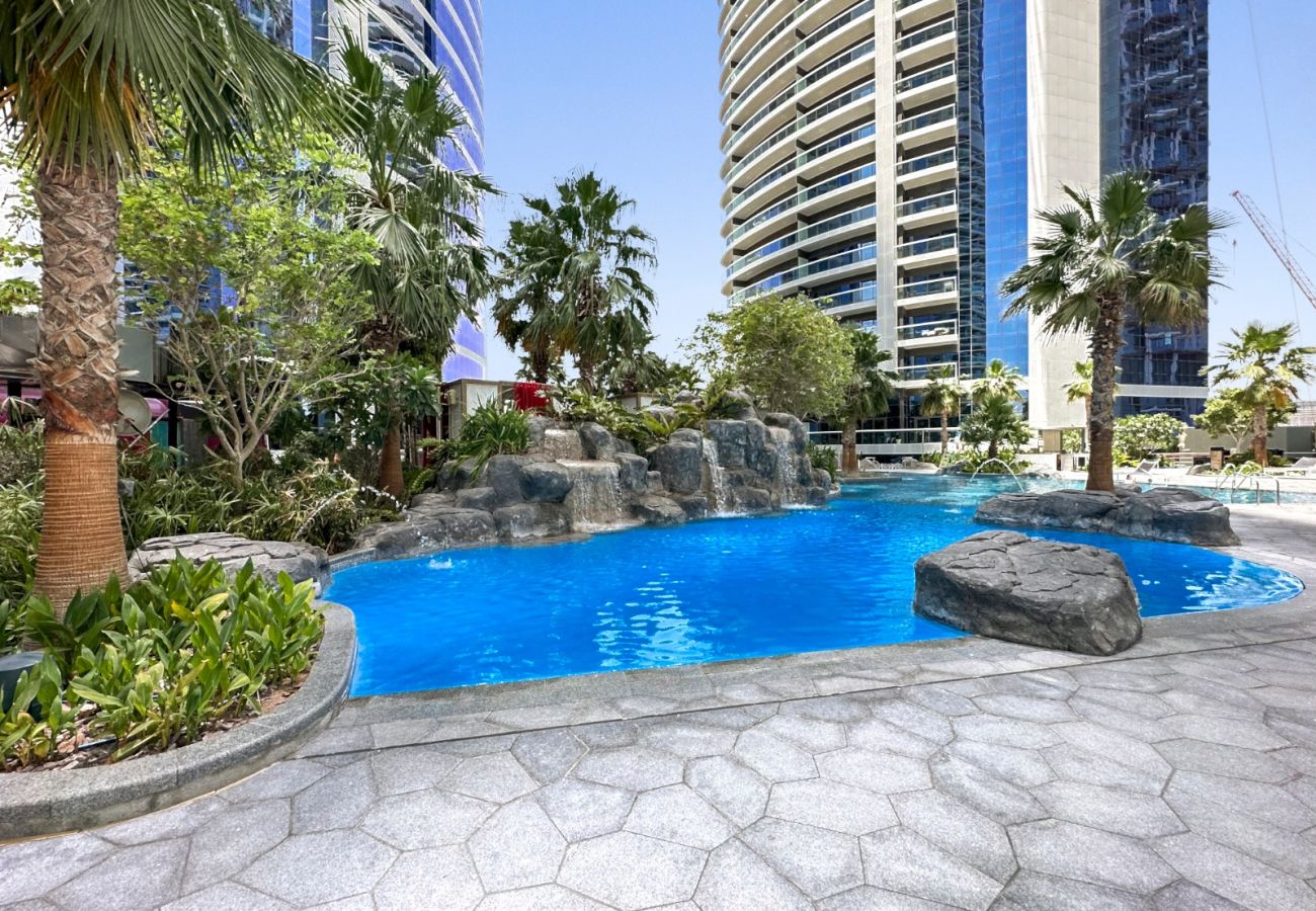 Apartment in Dubai - The Signature Suite 1BDR in Paramount Tower A