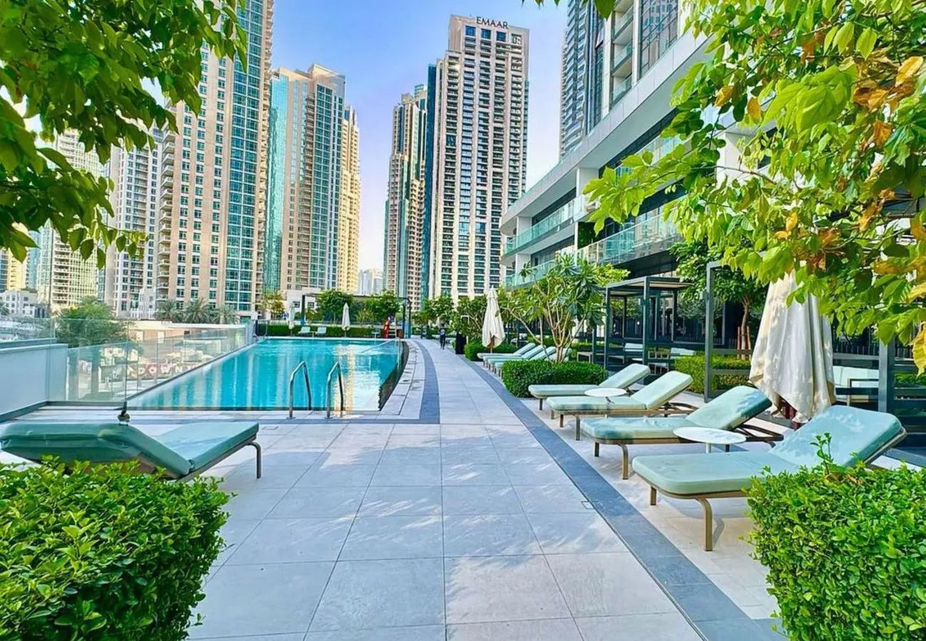 Apartment in Dubai - Grande Essence: Elegant 1BR in Downtown