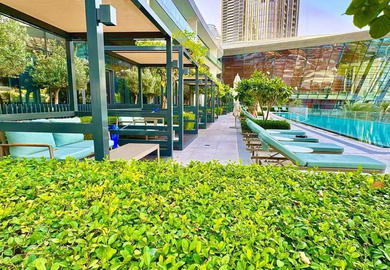 Apartment in Dubai - Grande Essence: Elegant 1BR in Downtown