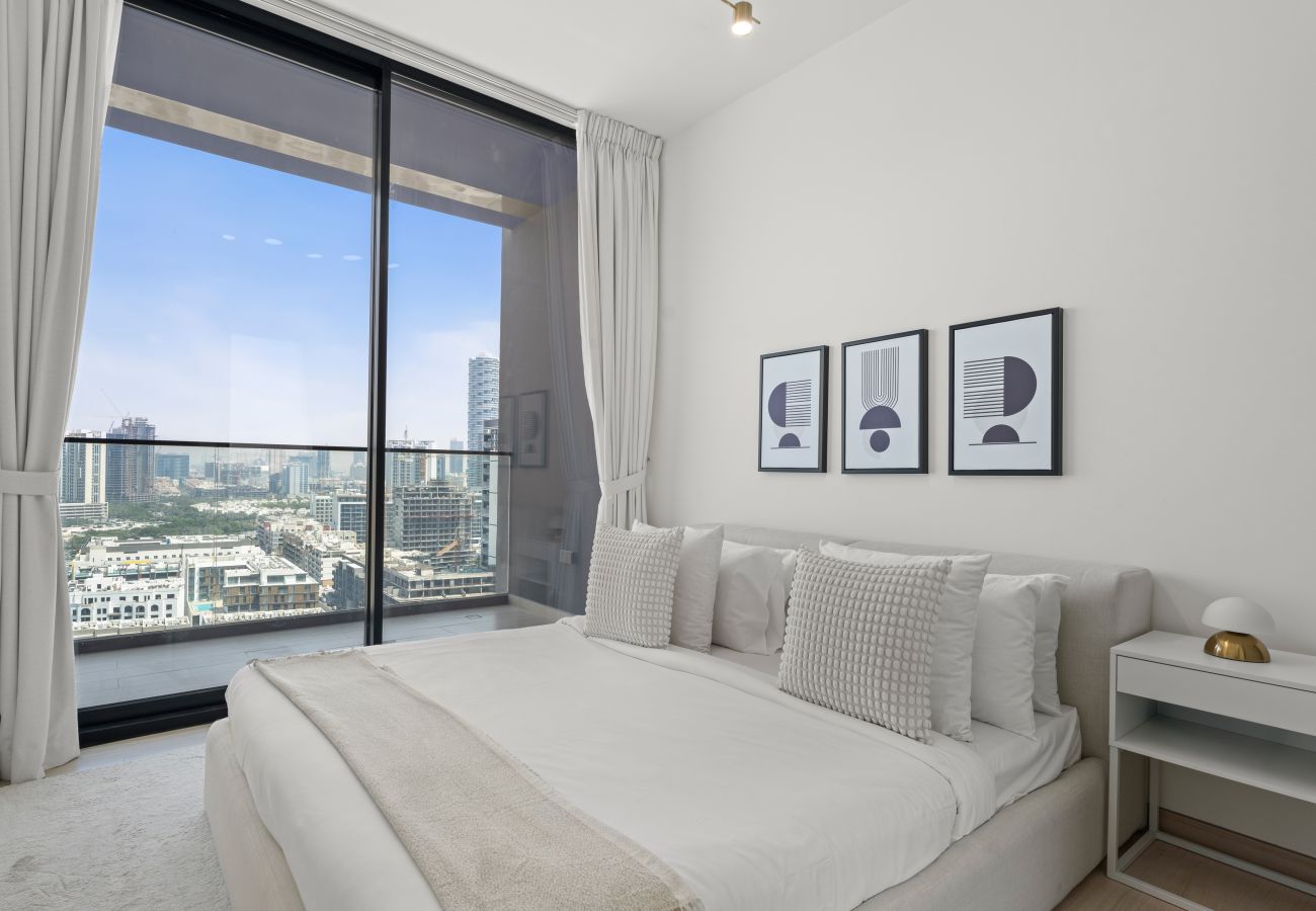 Apartment in Dubai - Chic and Stylish 1 BDR in Binghatti corner - JVC