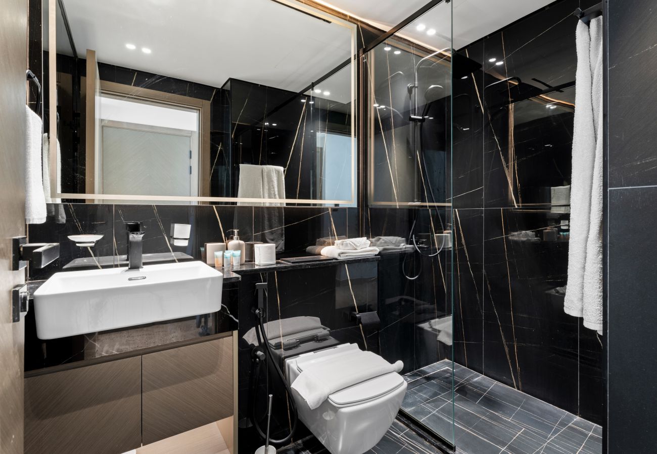 Apartment in Dubai - Chic and Stylish 1 BDR in Binghatti corner - JVC