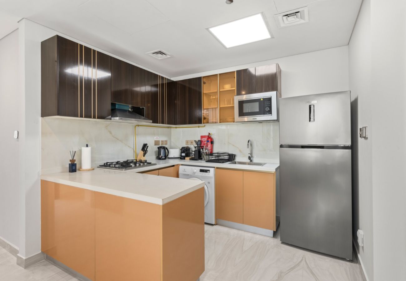 Apartment in Dubai - Gemz Luxury 2BR+Private Pool+Study-07