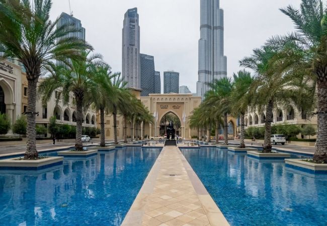 Apartment in Dubai - Royale 1BR+Study|Sleeps 4|Full Burj Khalifa View Apartment in Dubai - Royale 1BR+Study|Sleeps 4|Full Burj Khalifa View