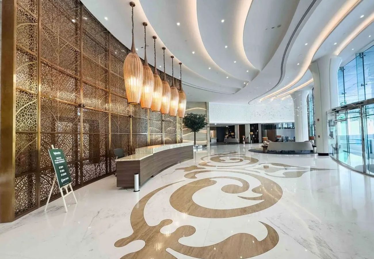 Apartment in Dubai - Royale 1BR+Study|Sleeps 4|Full Burj Khalifa View