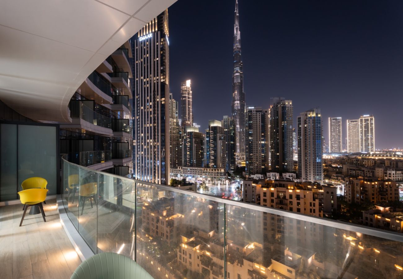Apartment in Dubai - Royale 1BR+Study|Sleeps 4|Full Burj Khalifa View