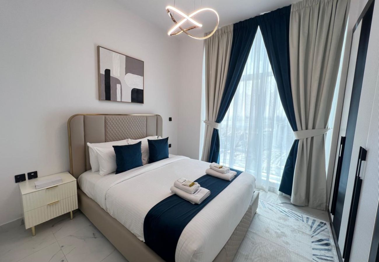 Apartment in Dubai - Opalz Grandeur Retreat | 2BDR w Mini Pool-06