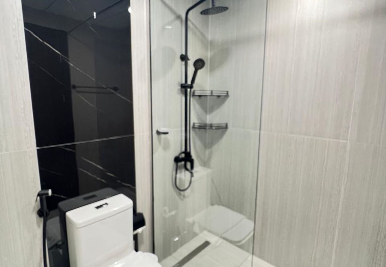 Apartment in Dubai - Opalz Grandeur Retreat | 2BDR w Mini Pool-06