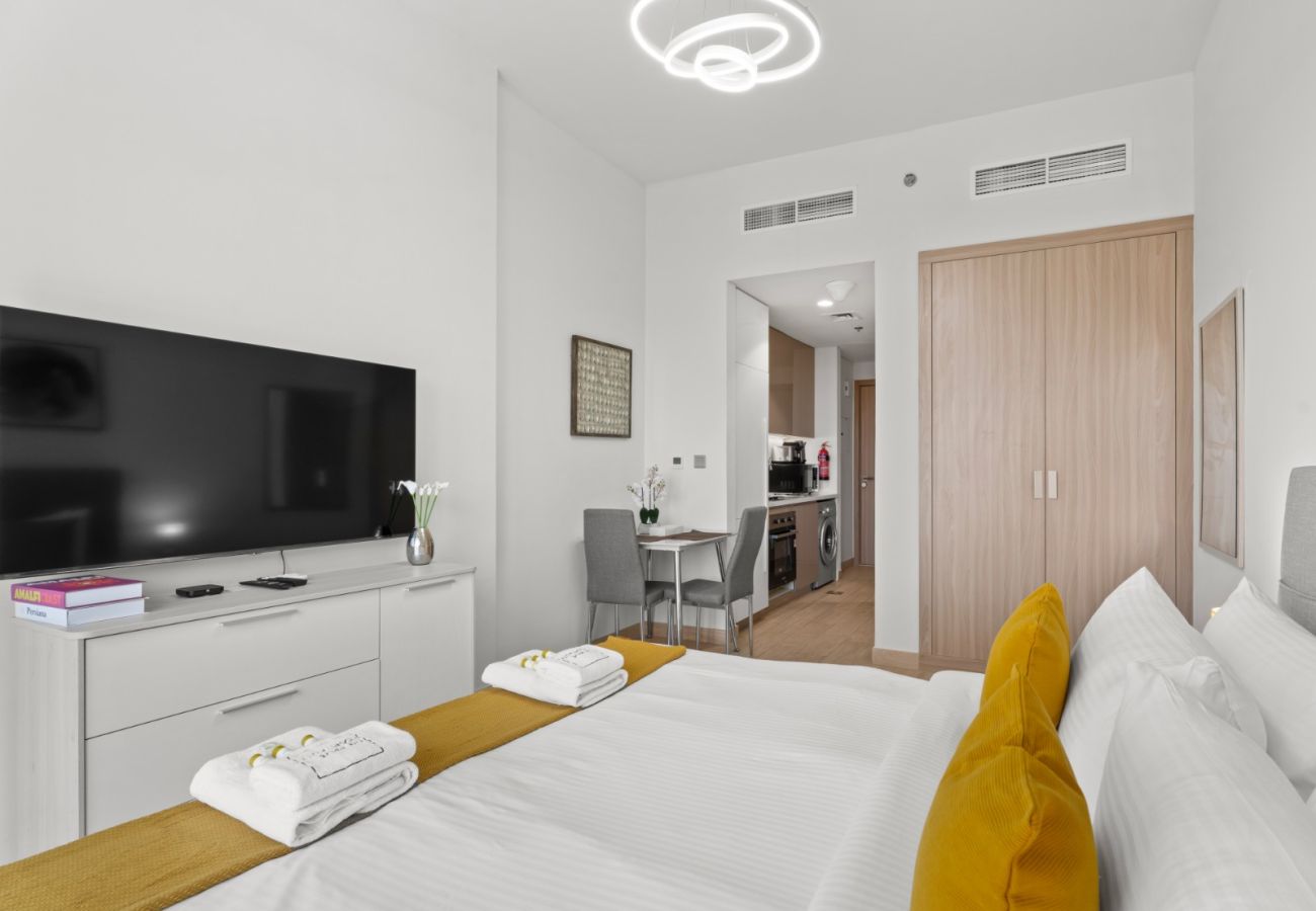 Studio in Dubai - The Comfort Cove Studio in Azizi Riviera-32