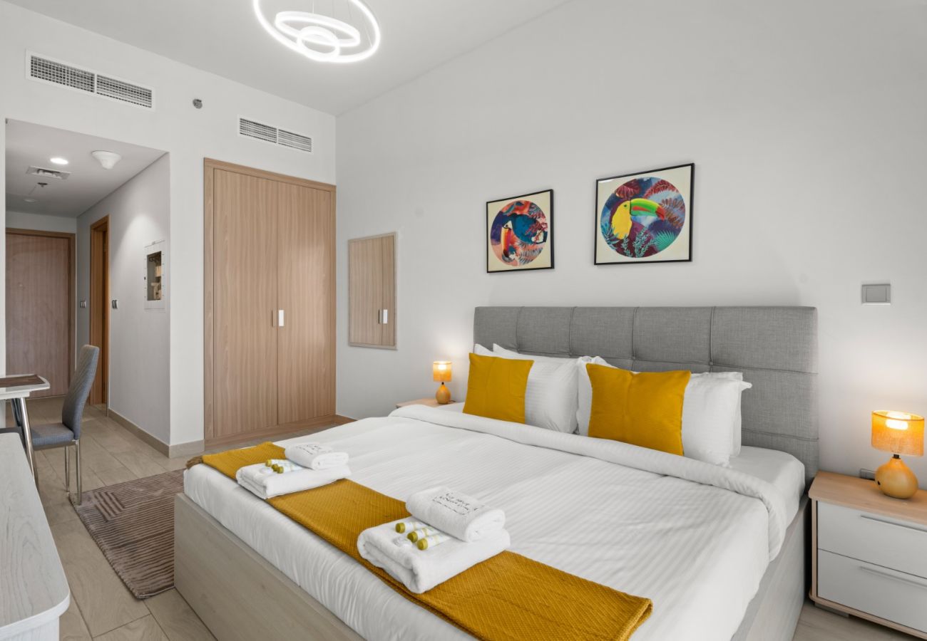 Studio in Dubai - The Comfort Cove Studio in Azizi Riviera-32