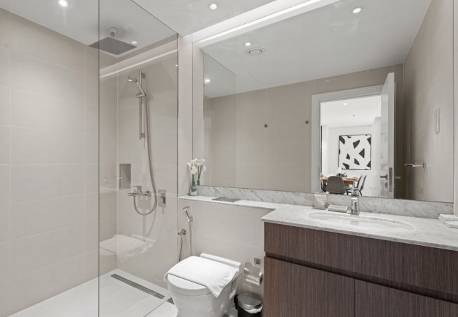 Apartment in Dubai - Coastal Haven 1BDR in La Cote B4-12 Apartment in Dubai - Coastal Haven 1BDR in La Cote B4-12