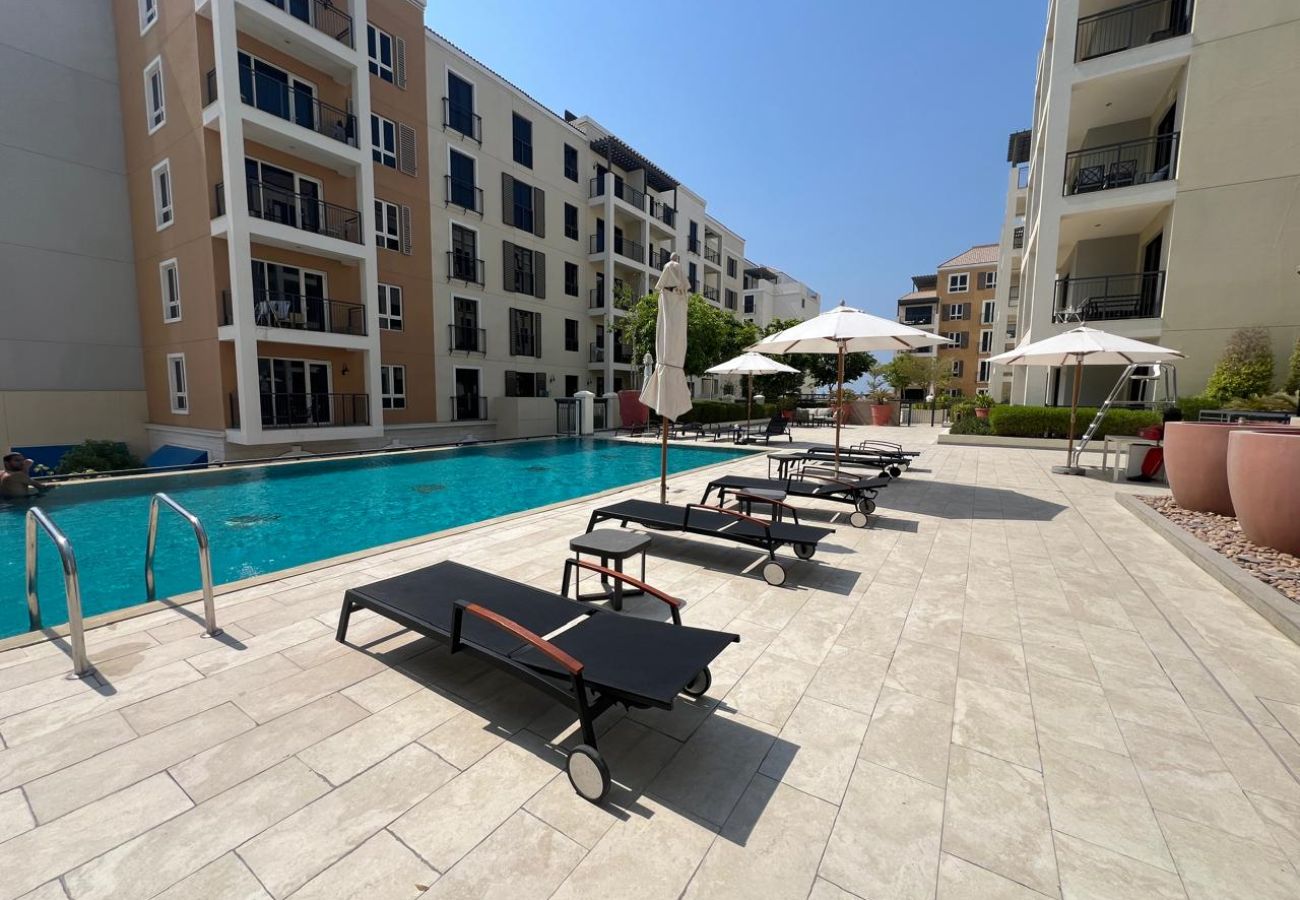 Apartment in Dubai - Coastal Haven 1BDR in La Cote B4-12 Apartment in Dubai - Coastal Haven 1BDR in La Cote B4-12