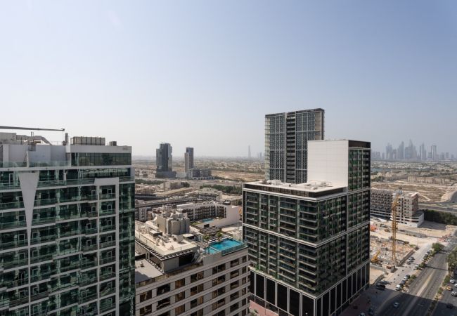 Apartment in Dubai - The Blooming Escape 1BDR In Binghatti Orchid Apartment in Dubai - The Blooming Escape 1BDR In Binghatti Orchid
