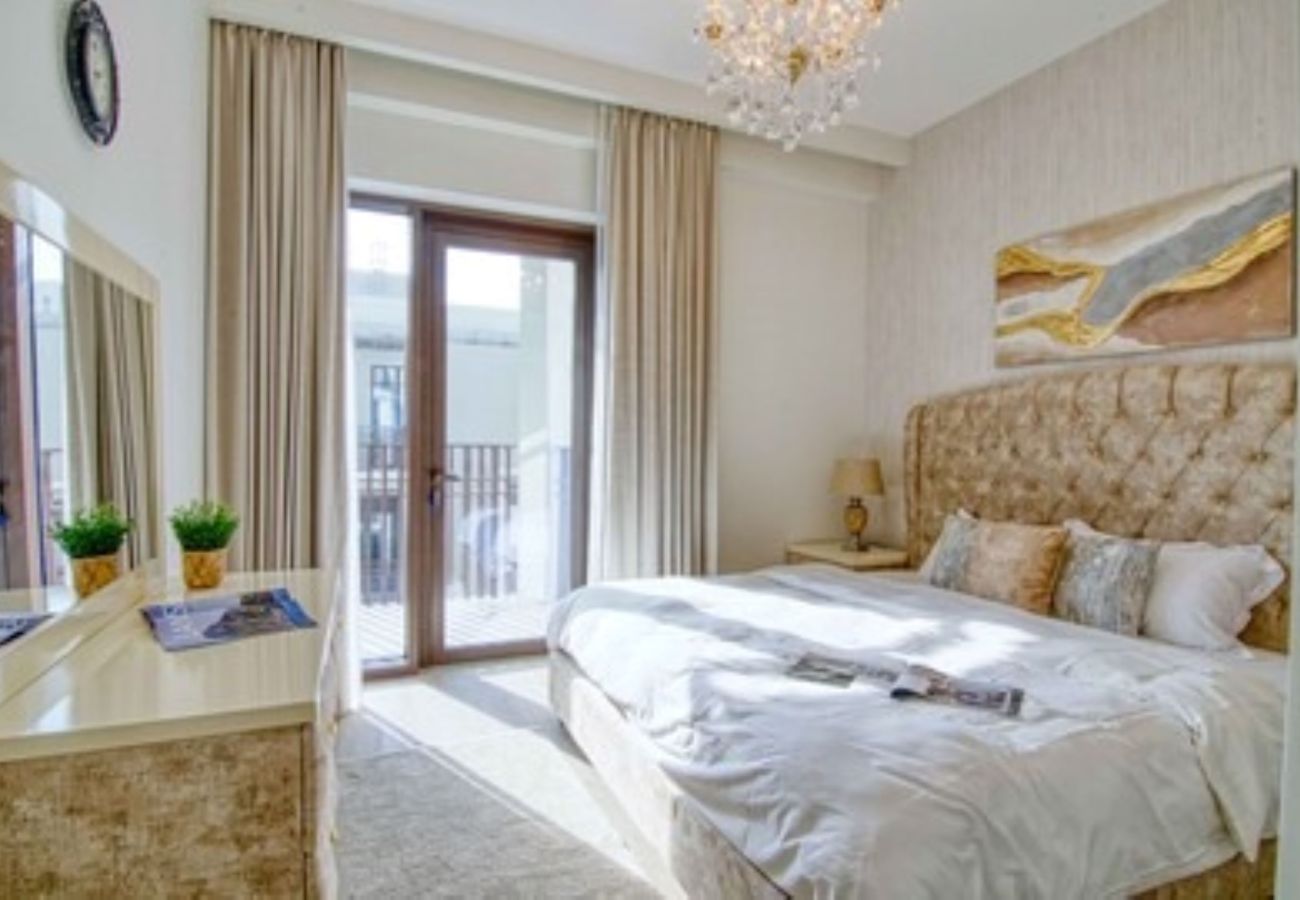 Apartment in Dubai - The Royal Suite 1BDR in Sunset-02