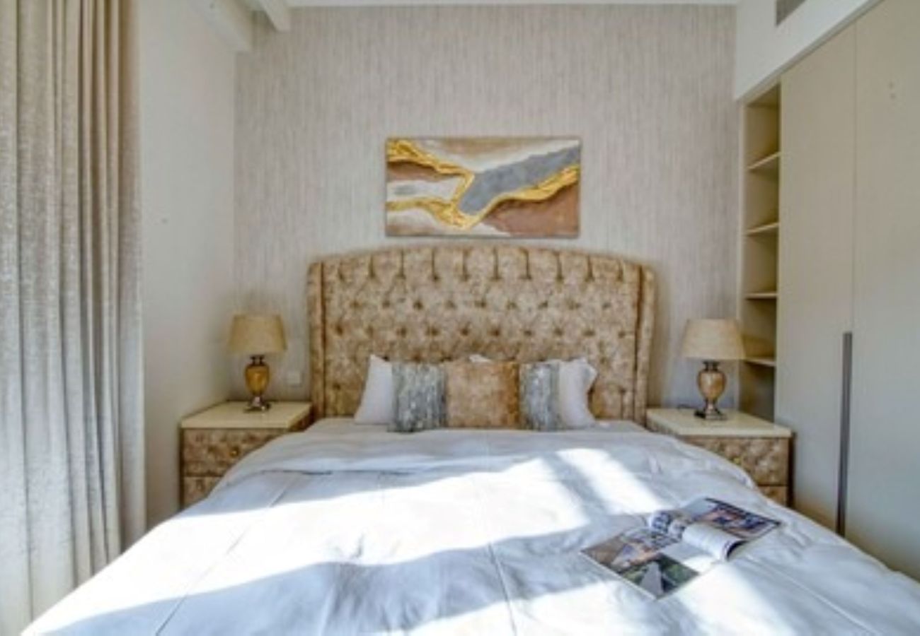 Apartment in Dubai - The Royal Suite 1BDR in Sunset-02