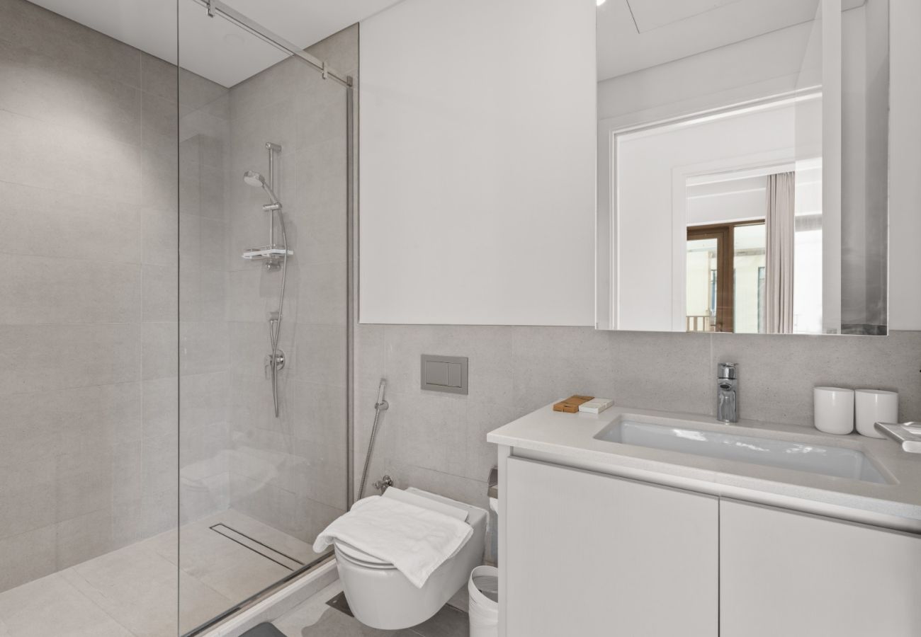 Apartment in Dubai - The Royal Suite 1BDR in Sunset-02