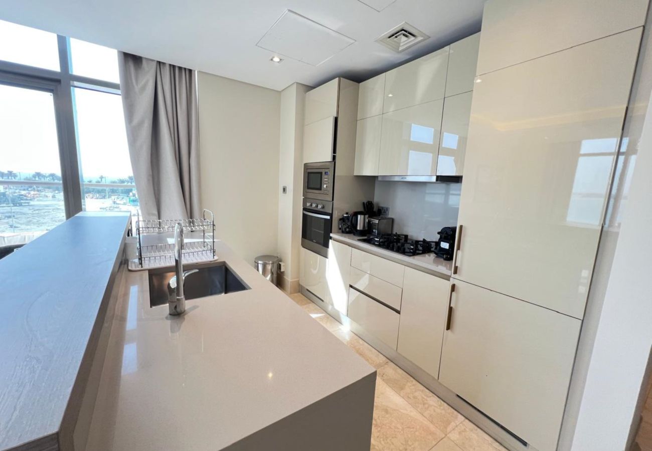 Apartment in Dubai - Premier Luxury 1BR Suite in The 8-302