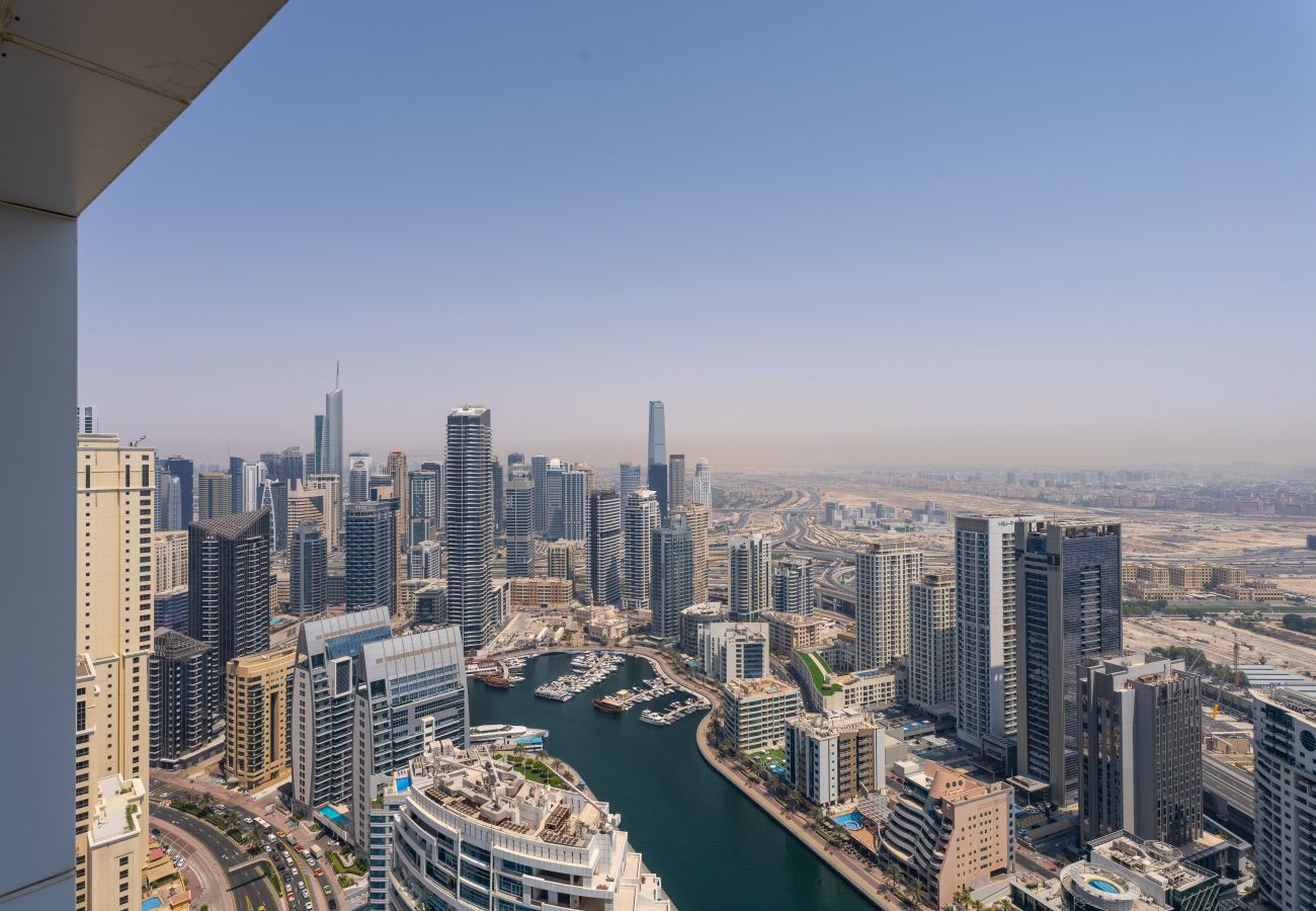 Apartment in Dubai - Timeless Elegance 1BR – Address Beach JBR