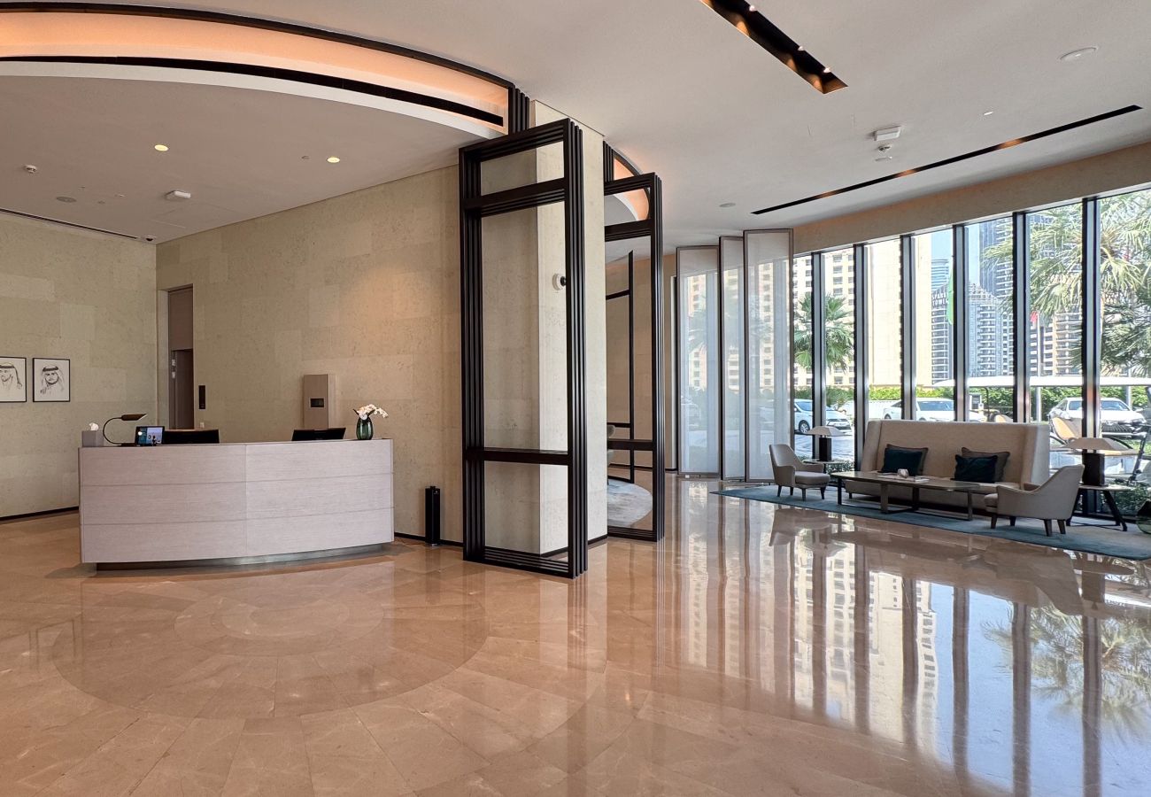 Apartment in Dubai - Timeless Elegance 1BR – Address Beach JBR
