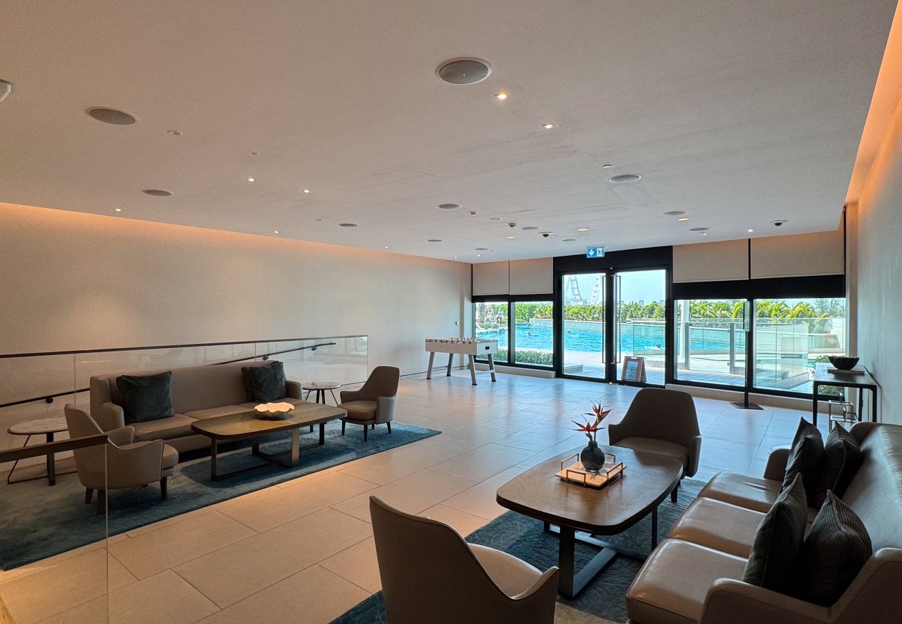 Apartment in Dubai - Timeless Elegance 1BR – Address Beach JBR