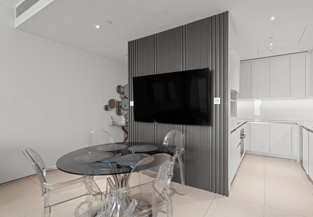 Apartment in Dubai - Timeless Elegance 1BR – Address Beach JBR