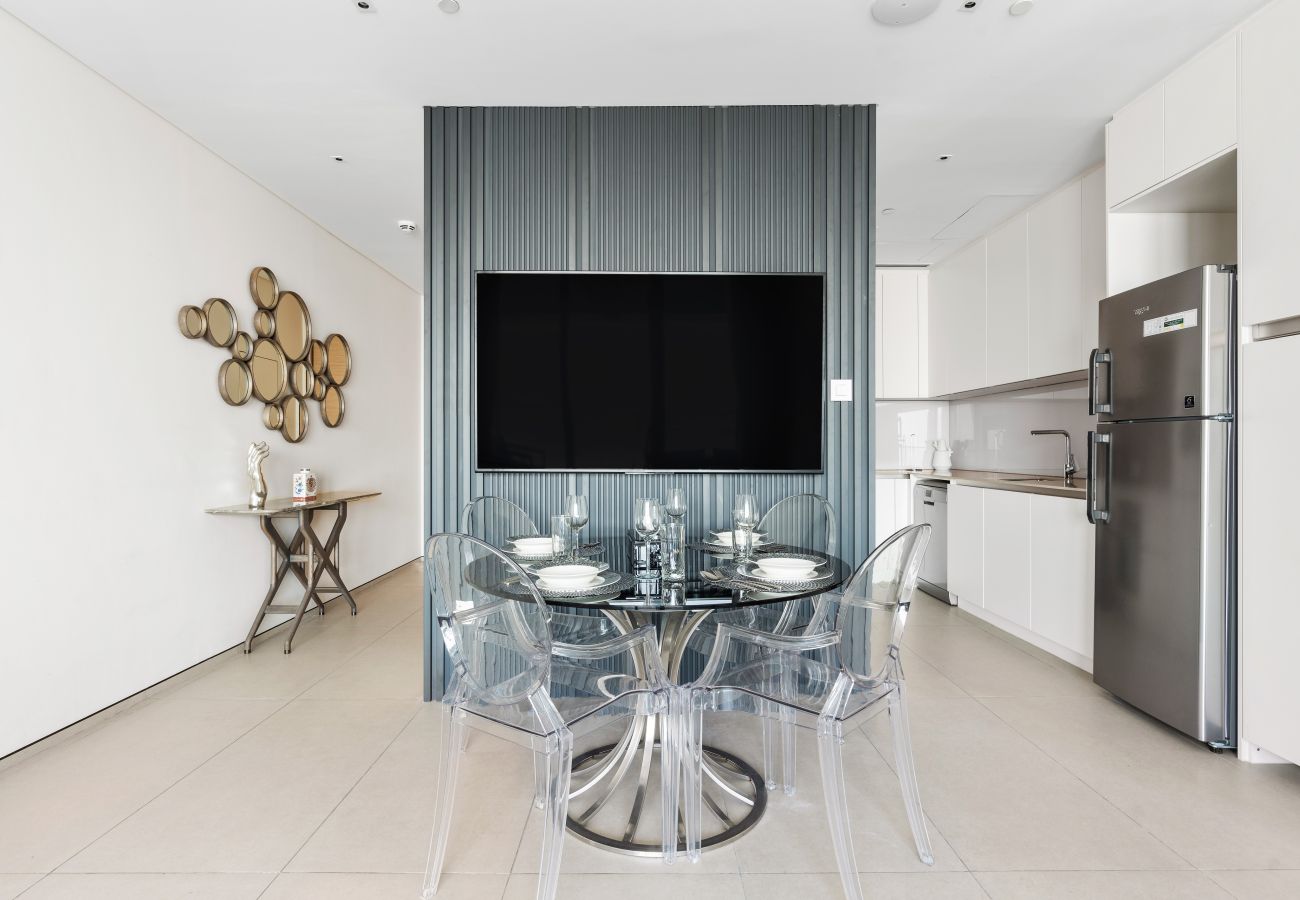 Apartment in Dubai - Timeless Elegance 1BR – Address Beach JBR