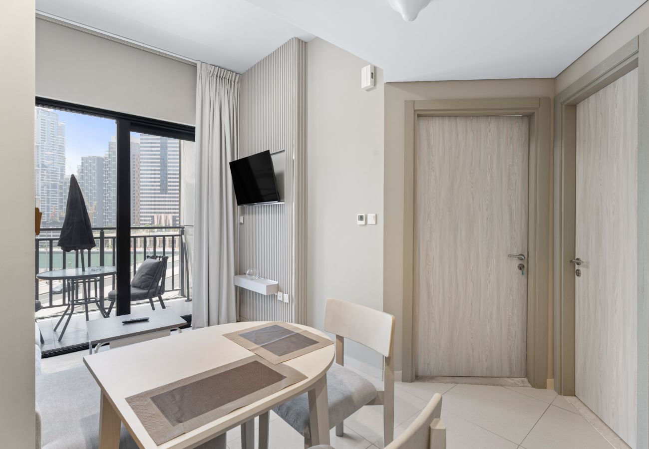 Apartment in Dubai - Zada Aura | Premium 1BR Escape – Business Bay-12