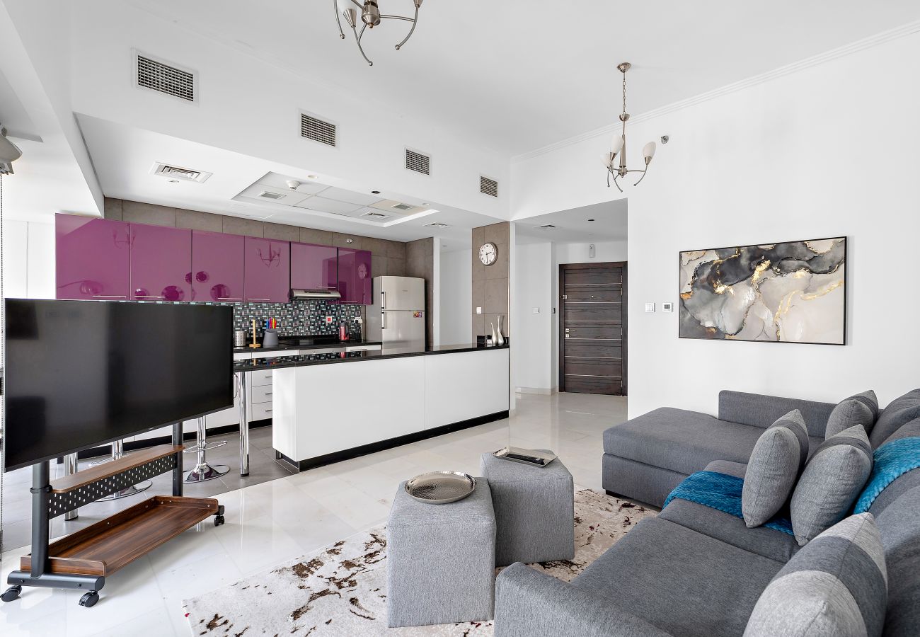 Apartment in Dubai - Chic Marina Escape | 2BR in Cayan-02