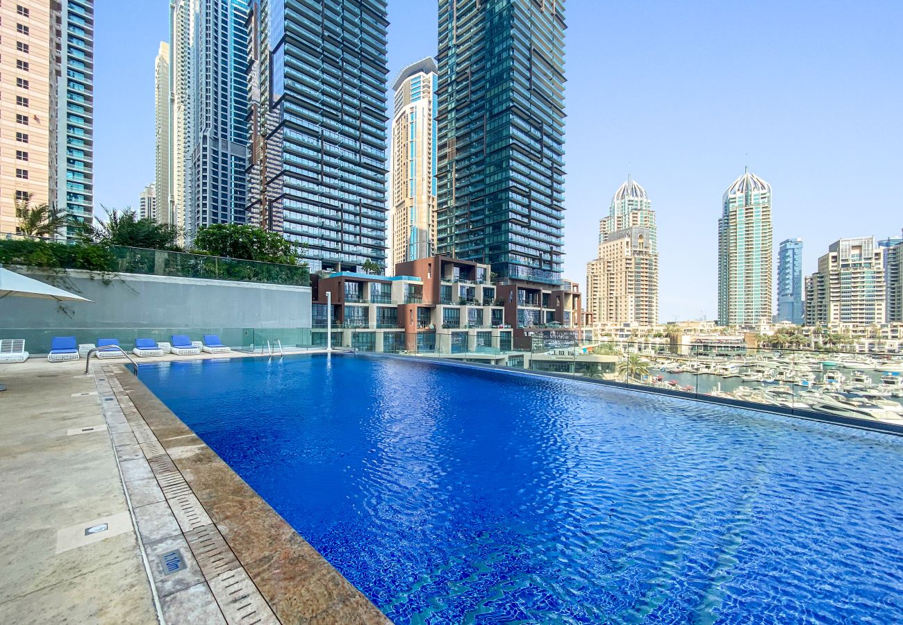 Apartment in Dubai - Chic Marina Escape | 2BR in Cayan-02