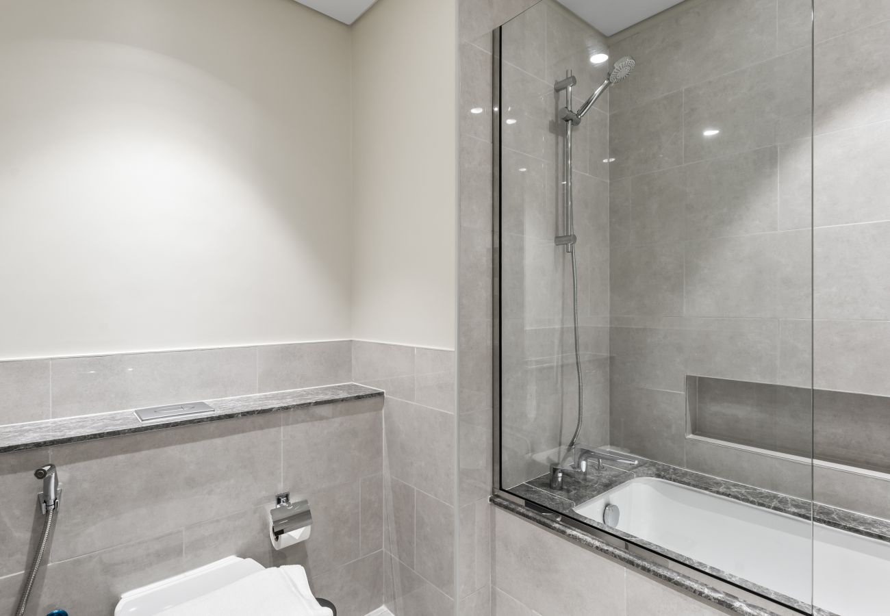 Apartment in Dubai - Exquisite 2BDR Haven In Forte-33