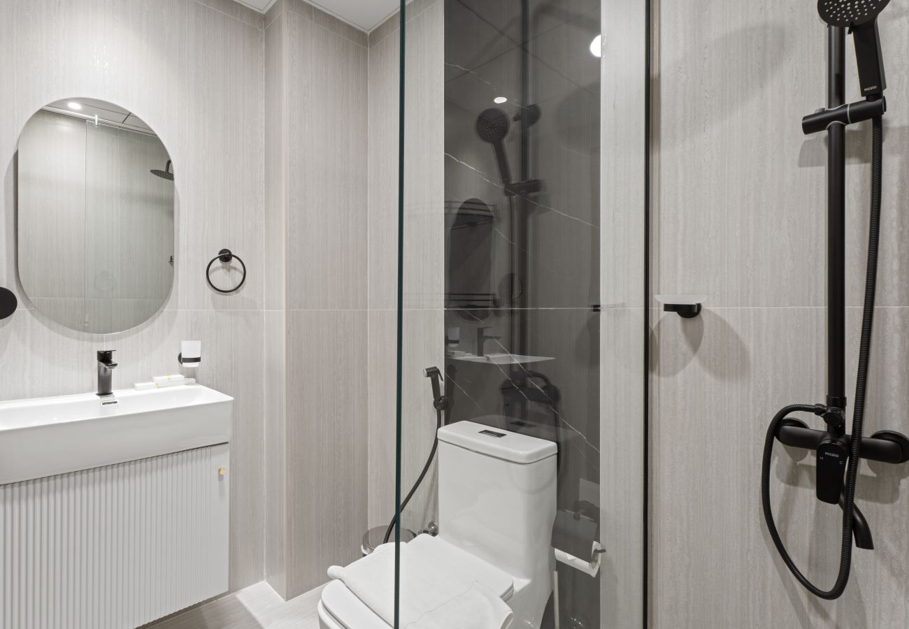 Apartment in Dubai - Opalz Grandeur Escape 2BDR w Mini Pool-06