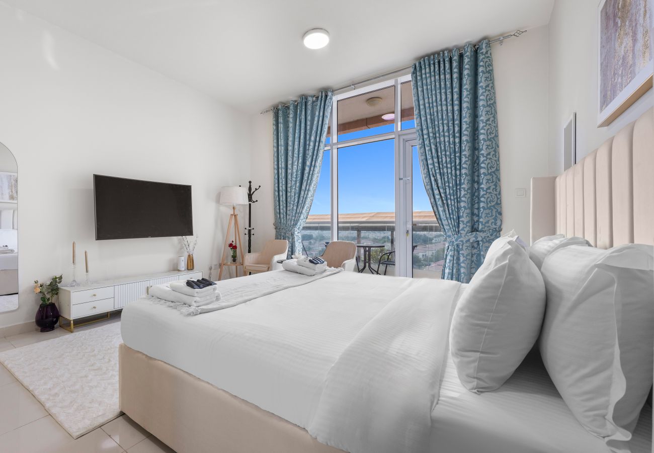 Studio in Dubai - Modern Comfort City Studio In Al Manara-04