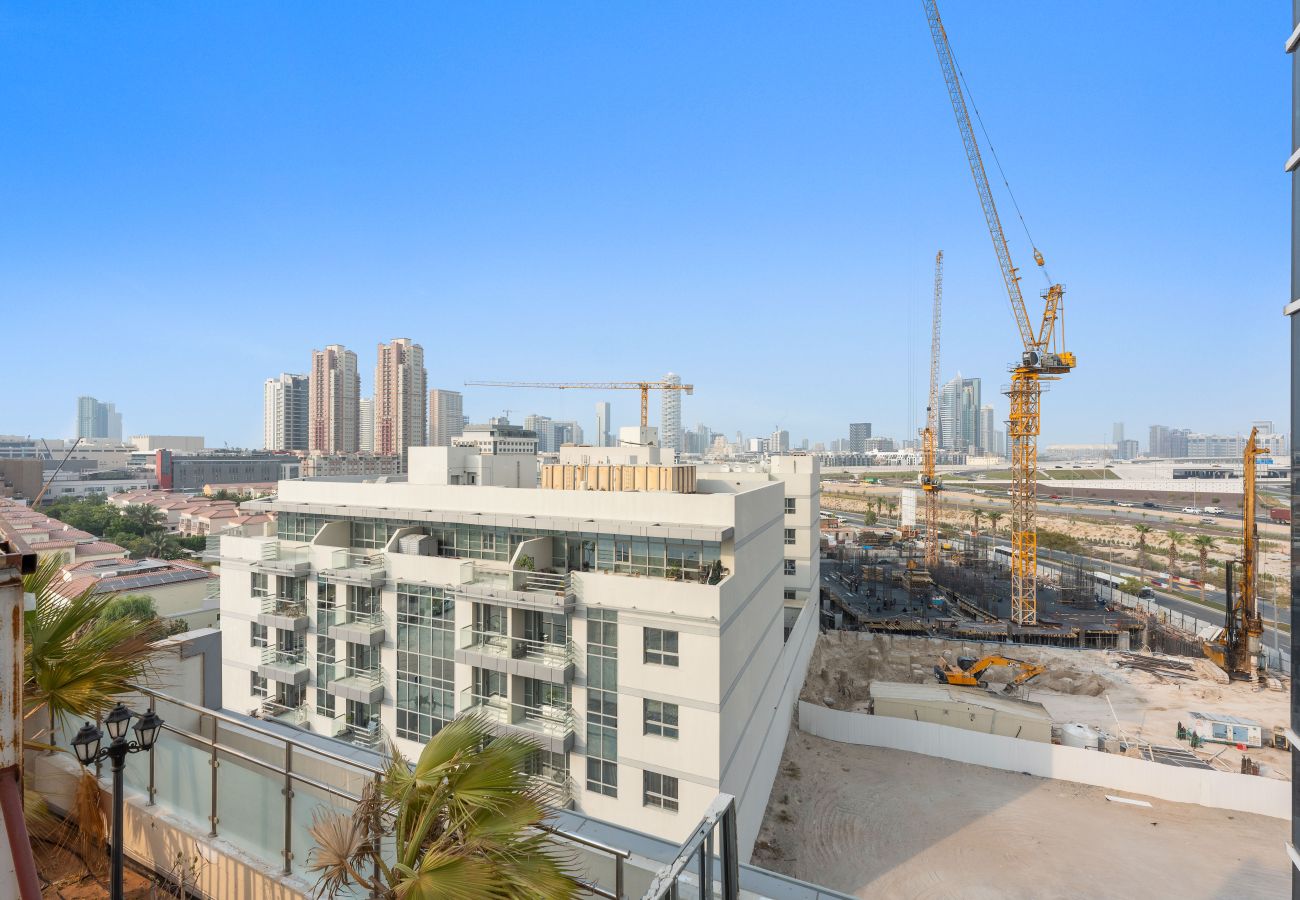 Studio in Dubai - Modern Comfort City Studio In Al Manara-04